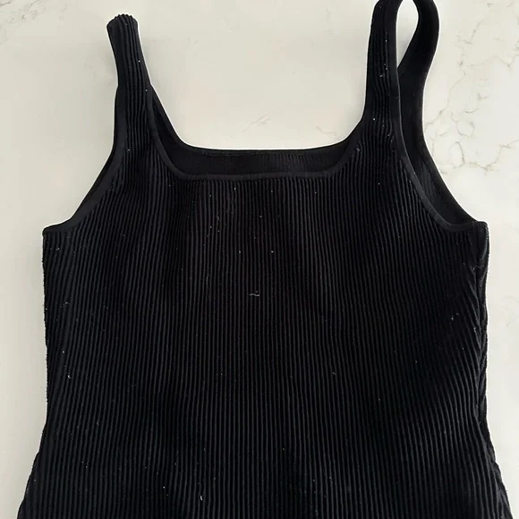 Babaton Contour Ribbed Square Neck Tank Top - Picture 4 of 7
